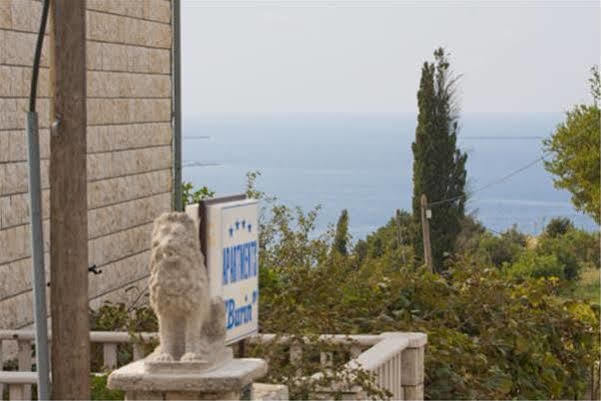Guest house Burin Mlini Exterior foto